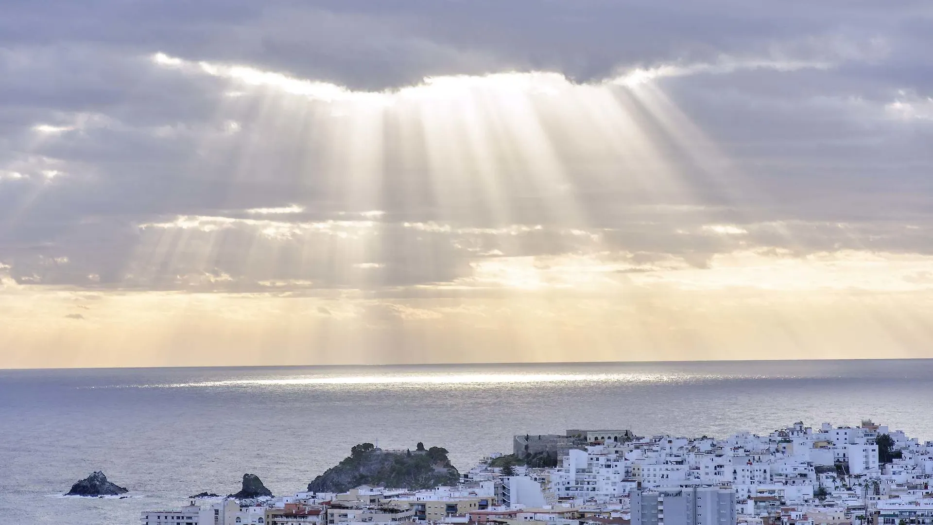 شقة Apartamentos Alkisol Velilla-Taramay