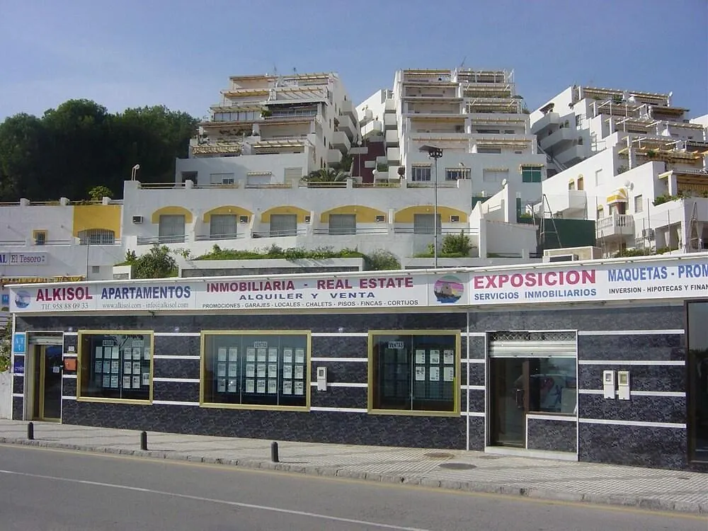 Apartamentos Alkisol Velilla-Taramay شقة